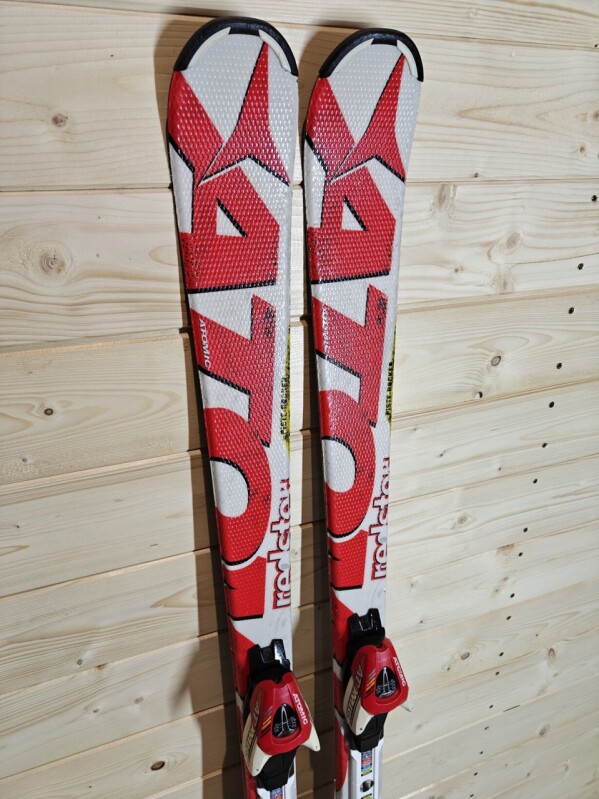 LYŽE ATOMIC REDSTER JR 140CM